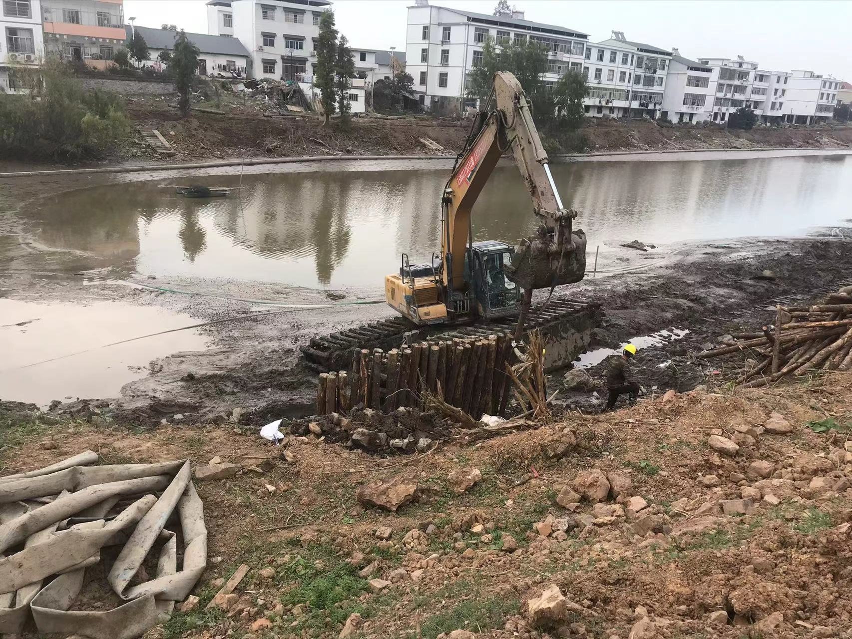 32 (2).jpg 32 (2).jpg